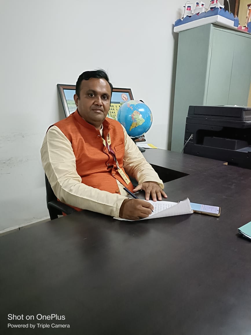 Faculty Image
